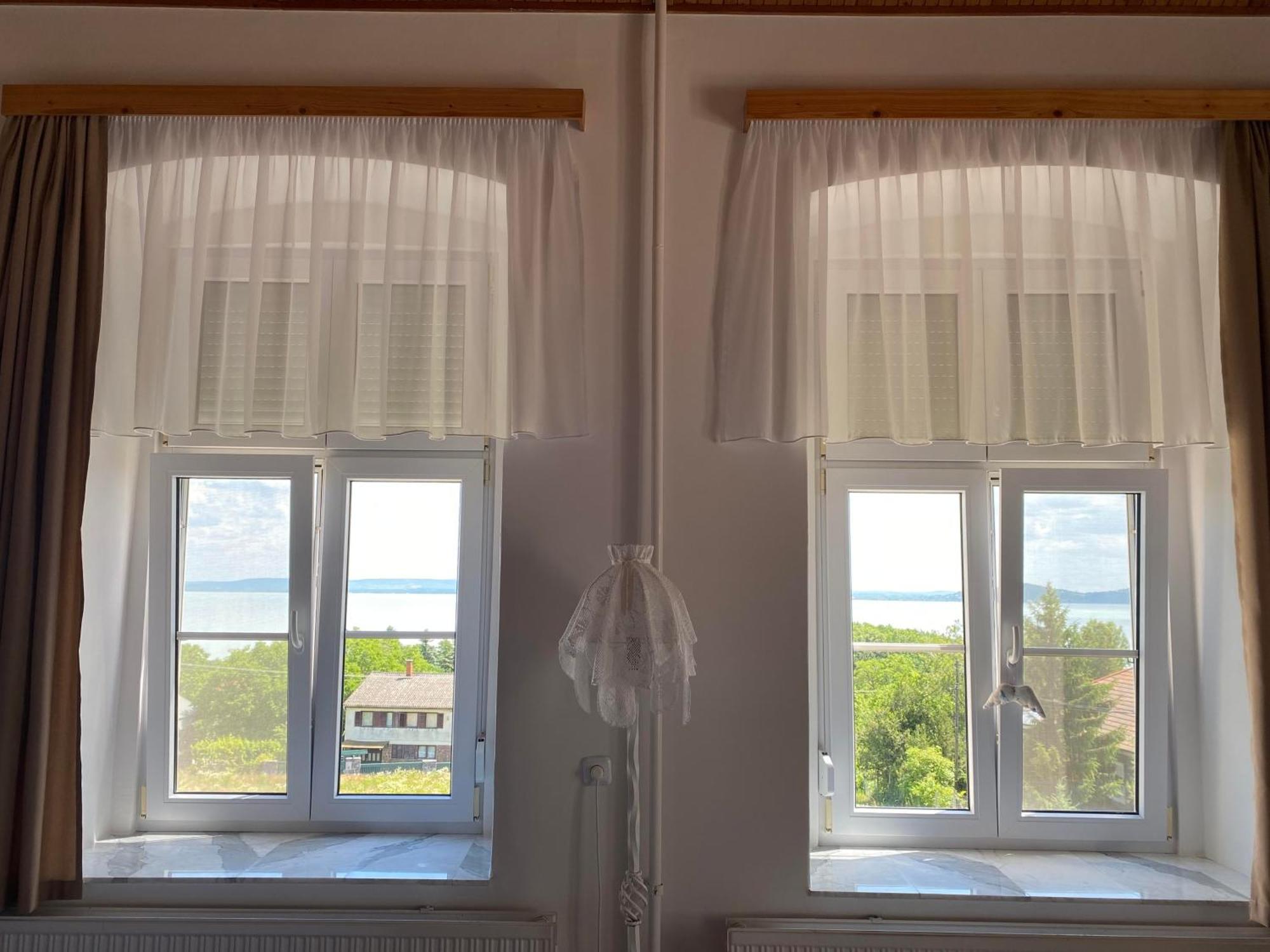 Bacchus Apartman - Borbarlang, Badacsony Badacsonytomaj Εξωτερικό φωτογραφία